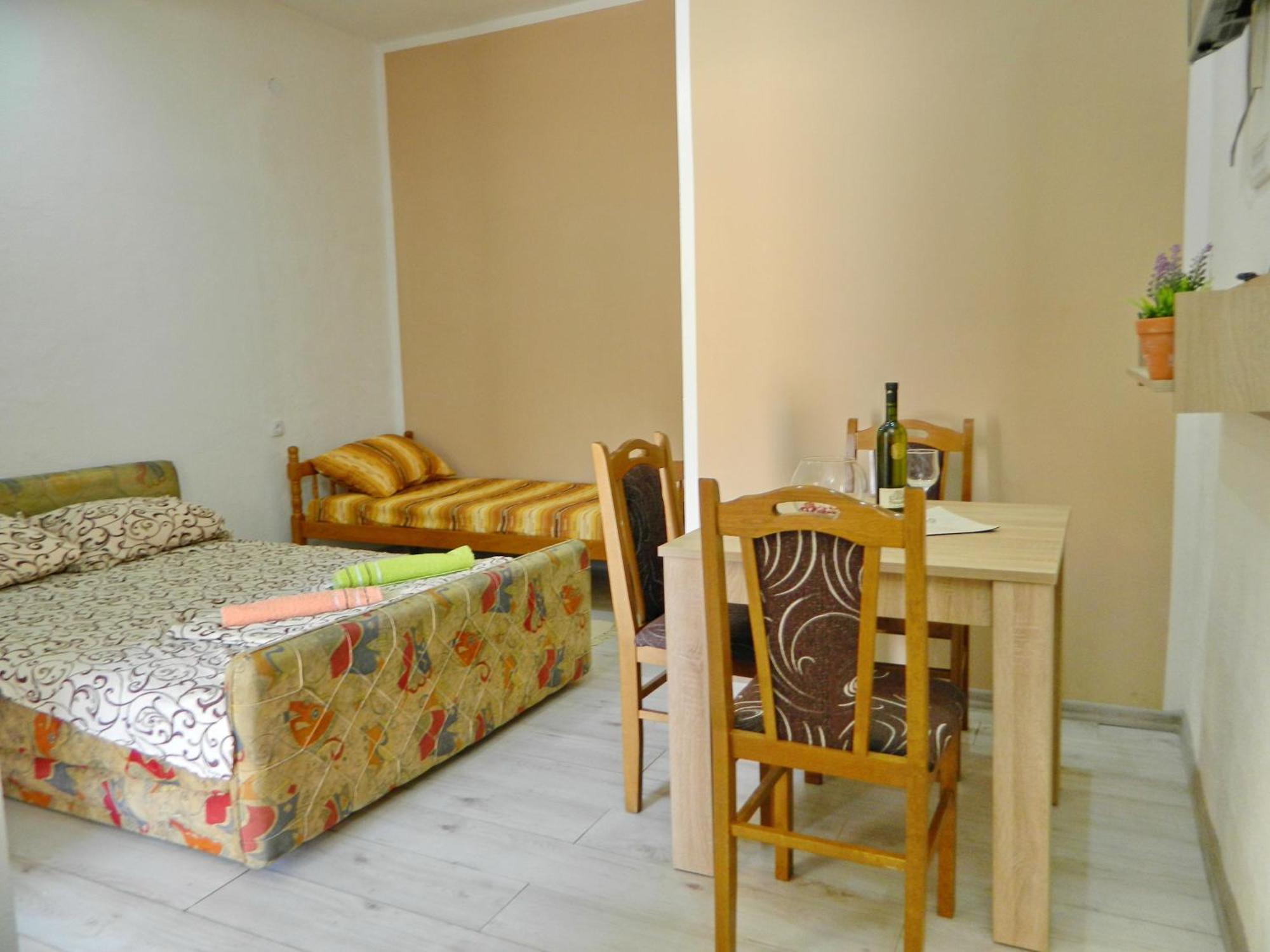Apartmani Kosjerina Trebinje Exterior foto