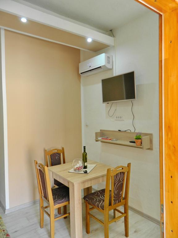 Apartmani Kosjerina Trebinje Exterior foto